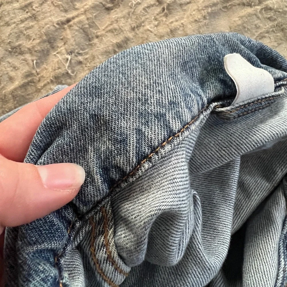 Zara Lightwash Distressed Denim Button Down Jacket Size 12 Streetwear Grunge